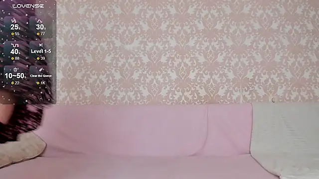 Lil Foxy9 online show from October 2025 07:21:02 AM