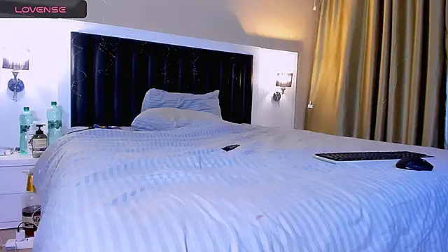 marrenaa online show from January 2026 11:05:01 AM