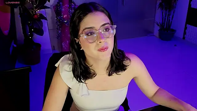 LiLLiAnderson online show from January 2026 11:48:02 AM