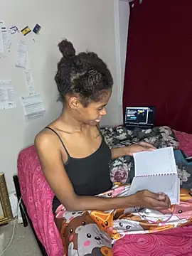 Snapshot of Soniala chatting on November 2025 03:39:01 AM Soniala online show from November 2025 03:39:01 AM