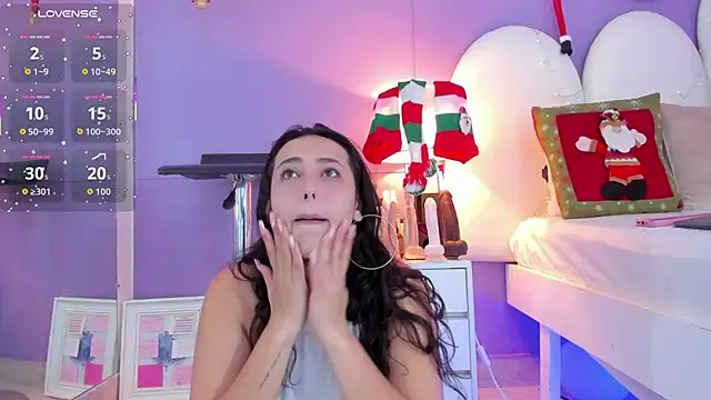 my aleja  online show from December 2025 01:09:01 PM