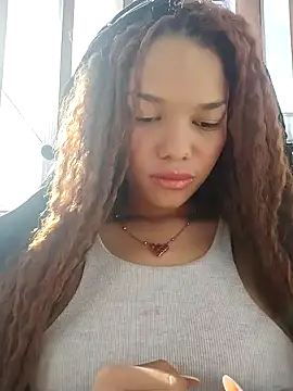 Snapshot of ChloeRaviss chatting on October 2025 12:39:02 PM ChloeRaviss online show from October 2025 12:39:02 PM