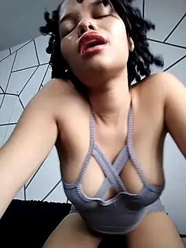 Snapshot of ChloeRaviss chatting on November 2025 07:59:02 PM ChloeRaviss online show from November 2025 07:59:02 PM