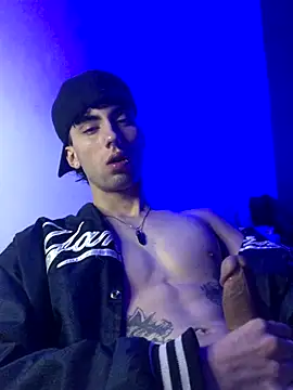 redmen69 online show from October 2025 03:14:02 AM