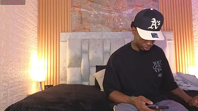 pipedark  online show from November 2025 03:18:02 AM