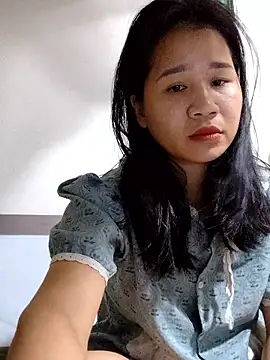 Maria2299 online show from November 2025 04:18:01 PM