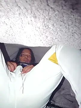 Snapshot of uratre chatting on January 2026 09:00:02 AM uratre online show from January 2026 09:00:02 AM