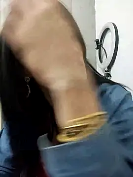 Snapshot of Kellye_hotTs chatting on October 2025 07:31:02 AM Kellye hotTs online show from October 2025 07:31:02 AM