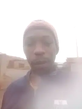 Snapshot of KingBonga chatting on October 2025 03:48:01 AM KingBonga online show from October 2025 03:48:01 AM