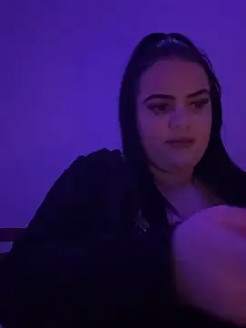 Snapshot of Shellybttn chatting on March 2026 10:58:01 PM Shellybttn online show from March 2026 10:58:01 PM