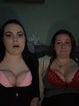 Snapshot of Shellybttn chatting on March 2026 10:09:01 PM Shellybttn online show from March 2026 10:09:01 PM