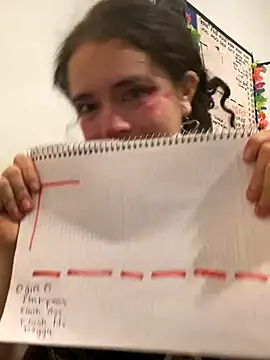 Snapshot of Lucy_YupiSweet chatting on November 2025 09:33:01 AM Lucy YupiSweet online show from November 2025 09:33:01 AM