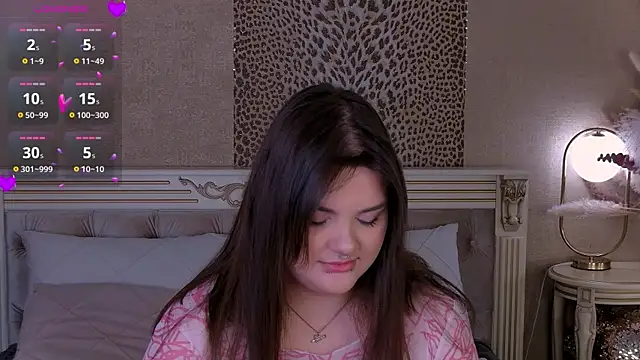 Snapshot of EmilyHyde chatting on February 2026 10:27:02 AM EmilyHyde online show from February 2026 10:27:02 AM