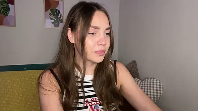 NebulaHaven online show from November 2025 02:28:01 AM