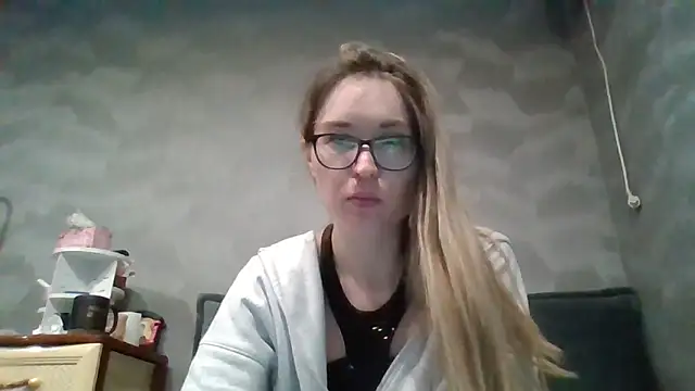Snapshot of Jugira chatting on October 2025 11:13:02 PM Jugira online show from October 2025 11:13:02 PM