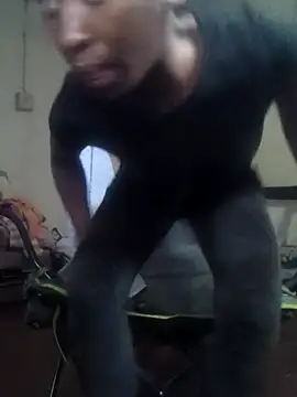 RFeltomWhitJ online show from October 2025 02:05:01 PM