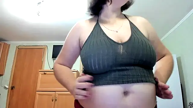 KATTYWARM  online show from November 2025 10:22:02 PM