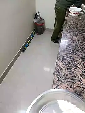 Pihu Chopra online show from December 2025 04:52:01 AM