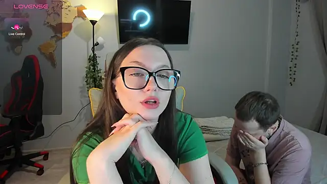 wwow meow online show from March 2026 02:02:02 PM