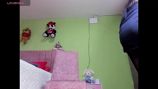 hot Dariana pantyhose online show from October 2025 10:36:02 AM