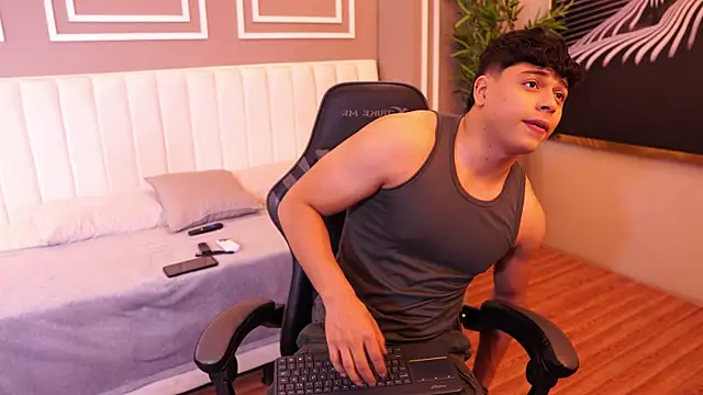 Ethan occonor online show from May 2026 01:19:01 PM