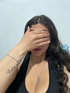 arieel  722 online show from November 2025 03:53:02 AM