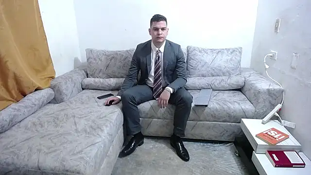 Snapshot of Victor_Maitland chatting on September 2025 03:40:02 AM Victor Maitland online show from September 2025 03:40:02 AM