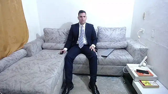 Snapshot of Victor_Maitland chatting on September 2025 06:42:02 PM Victor Maitland online show from September 2025 06:42:02 PM