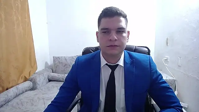 Victor Maitland online show from November 2025 03:49:02 AM