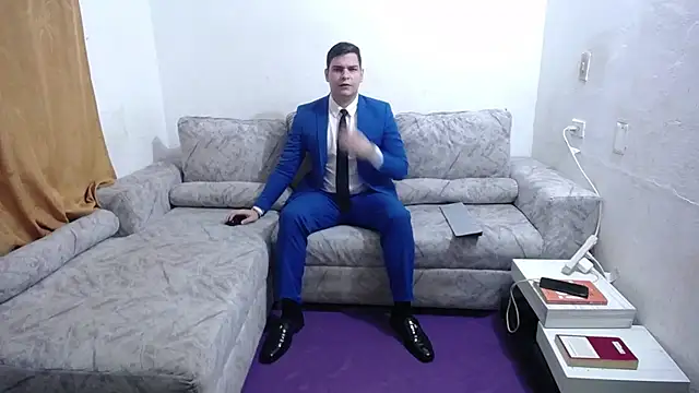 Snapshot of Victor_Maitland chatting on June 2026 03:46:01 AM Victor Maitland online show from June 2026 03:46:01 AM