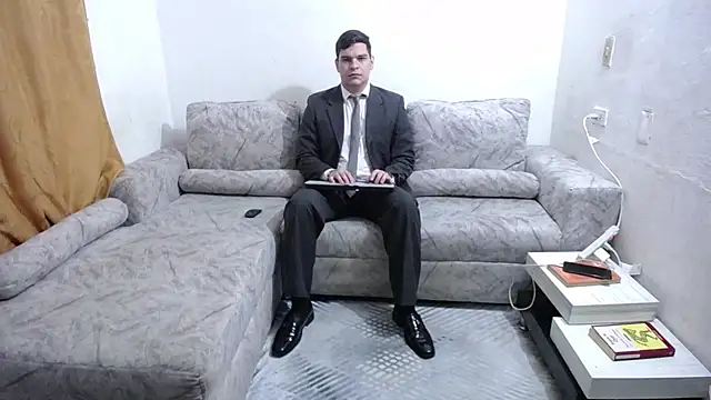 Snapshot of Victor_Maitland chatting on June 2026 03:55:01 AM Victor Maitland online show from June 2026 03:55:01 AM