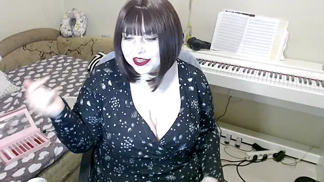 -heartsease- online show from January 2026 07:39:01 PM