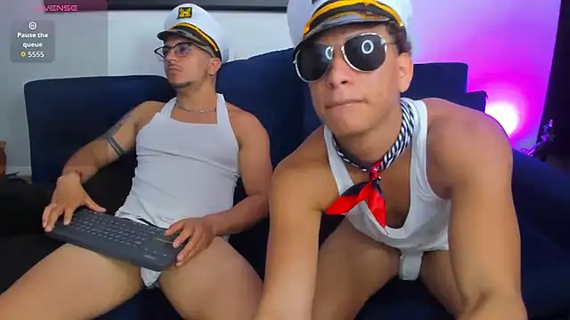 Snapshot of ECSTASYX2_2001 chatting on October 2025 11:29:02 PM ECSTASYX2 2001 online show from October 2025 11:29:02 PM