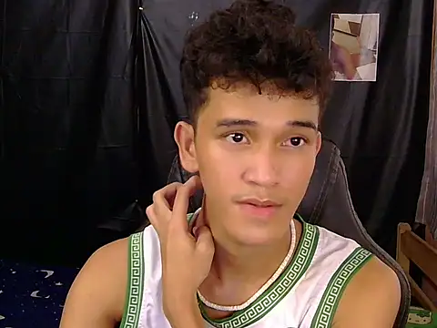 kenbigcockxx online show from February 2026 02:21:01 AM