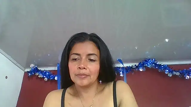 Snapshot of DianaOchoa_ chatting on November 2025 07:49:02 PM DianaOchoa online show from November 2025 07:49:02 PM