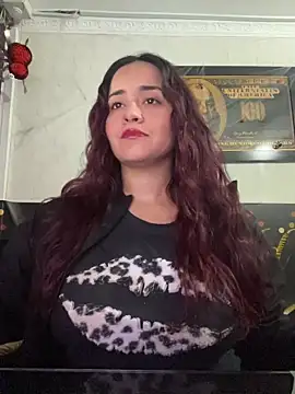 Snapshot of candy__fox_ chatting on November 2025 12:07:01 PM candy fox online show from November 2025 12:07:01 PM