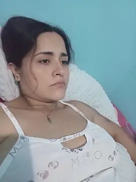 candy  fox  online show from January 2026 07:38:02 PM