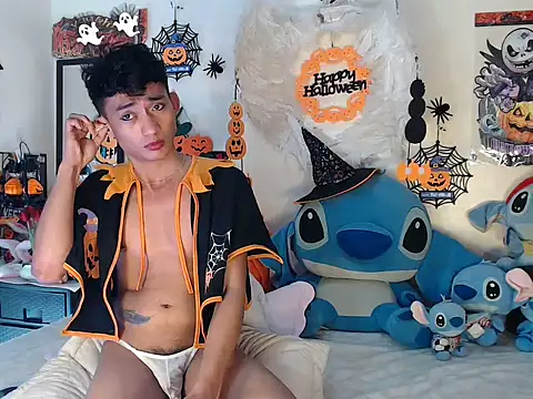 good boy in bed online show from November 2025 09:58:01 PM