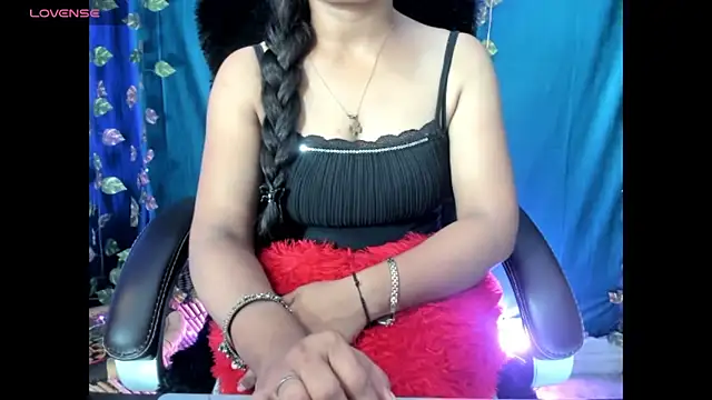 Snapshot of Forever_Love2025 chatting on September 2025 06:57:02 AM Forever Love2025 online show from September 2025 06:57:02 AM