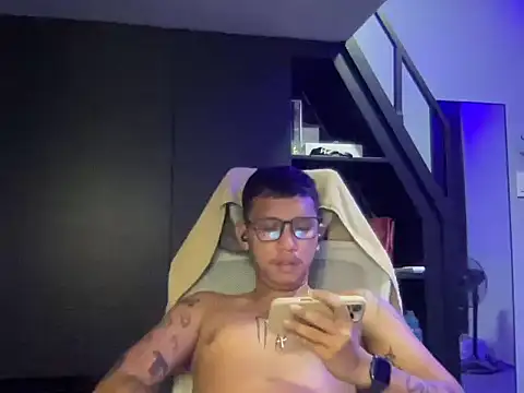 Snapshot of _dantegulapa chatting on September 2025 03:29:01 AM dantegulapa online show from September 2025 03:29:01 AM