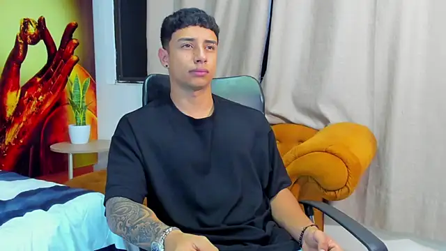 jaze bradley online show from September 2025 11:32:02 AM