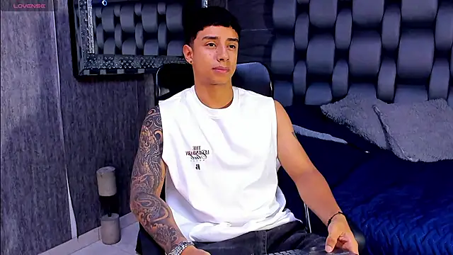 jaze bradley online show from September 2025 11:32:02 AM