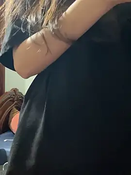  kween23 online show from October 2025 04:07:01 PM