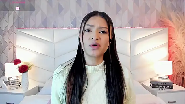 Snapshot of victoria___jonnes chatting on September 2025 12:38:02 PM victoria jonnes online show from September 2025 12:38:02 PM