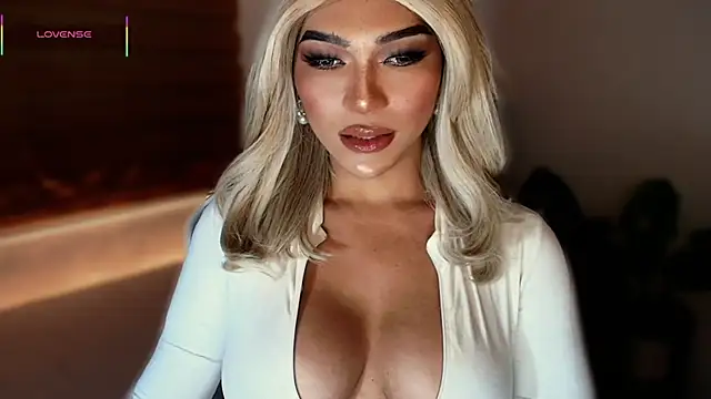 Snapshot of Huntress_xxx chatting on September 2025 11:00:01 AM Huntress xxx online show from September 2025 11:00:01 AM