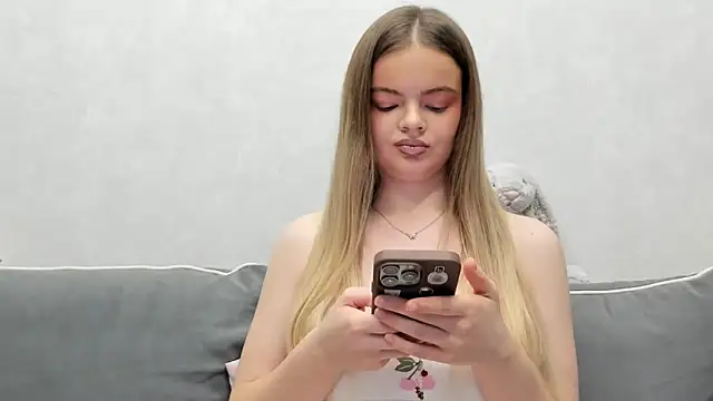 Sarah keyy online show from January 2026 04:32:01 PM