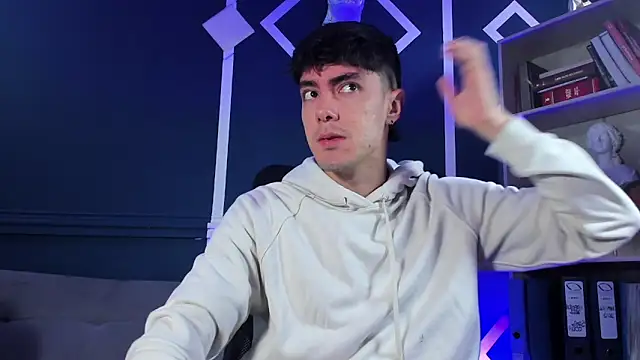 etham wolf  online show from September 2025 12:42:02 PM