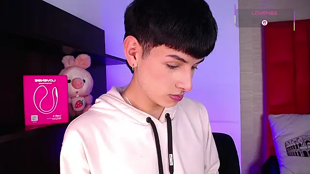 Ezra Storm online show from January 2026 05:35:02 AM