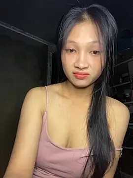 Snapshot of vyvy777 chatting on September 2025 04:34:02 PM vyvy777 online show from September 2025 04:34:02 PM