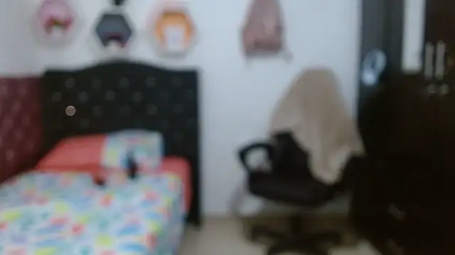 cristydirtyhot online show from March 2026 12:17:01 AM